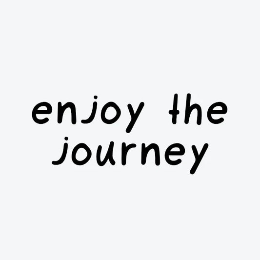 Tijdelijke-tattoo-van-de-woorden-enjoy-the-journey
