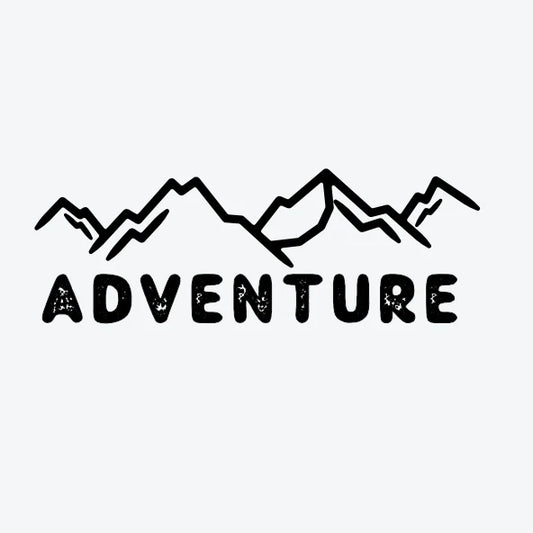 Tijdelijke-tattoo-van-een-bergketen-met-bergtoppen-met-het-woord-adventure